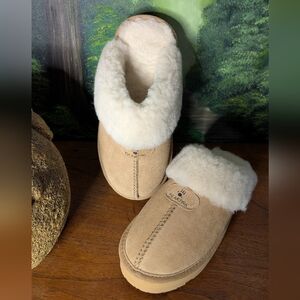 BearPaw Beige Suede Slippers with White Lining
